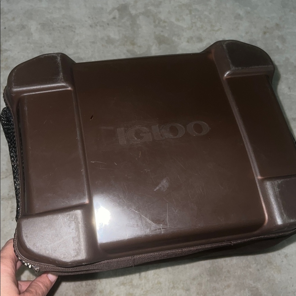 Igloo 18 Can Laguna Soft Sided Cooler Bag, Realtree™ Brown Camo - Picture 9 of 12